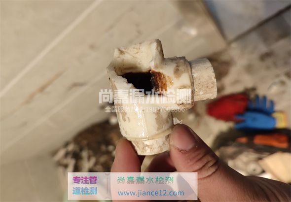 云龙引起漏水的原因有哪些？